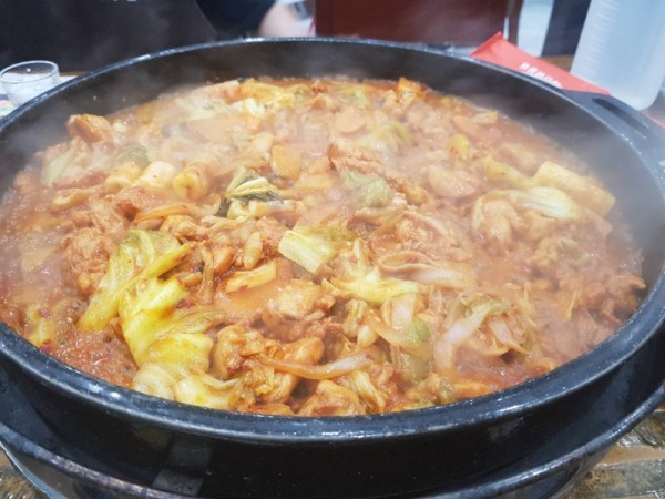 웨이하이 닭갈비 고기오 2.jpg